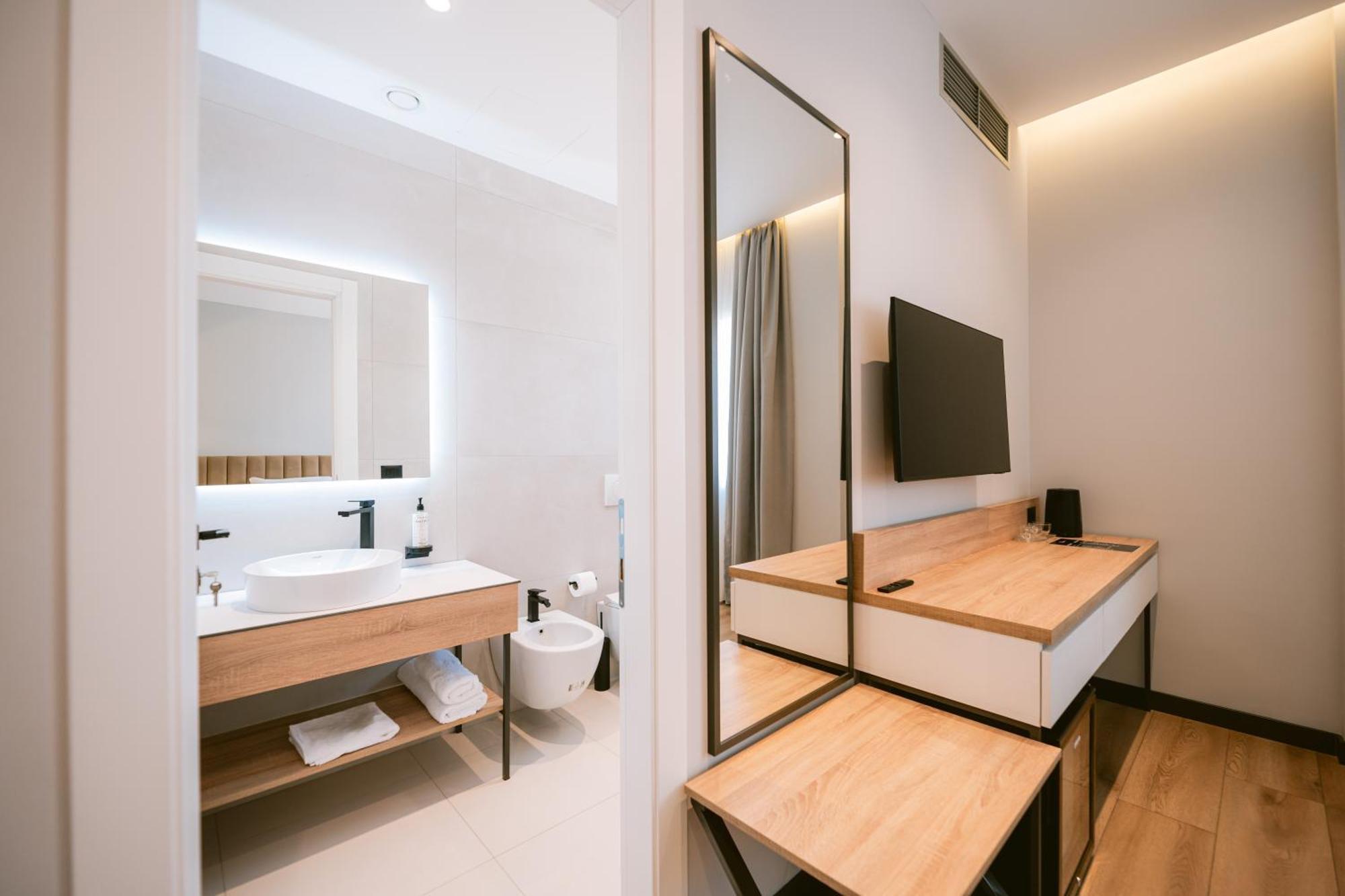 Tribute Hotel Shkodër Eksteriør bilde